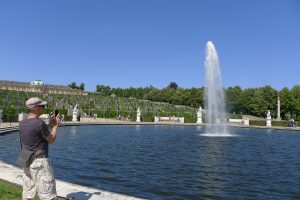 Potsdam fountain Sanssouci Palace - H2slOw